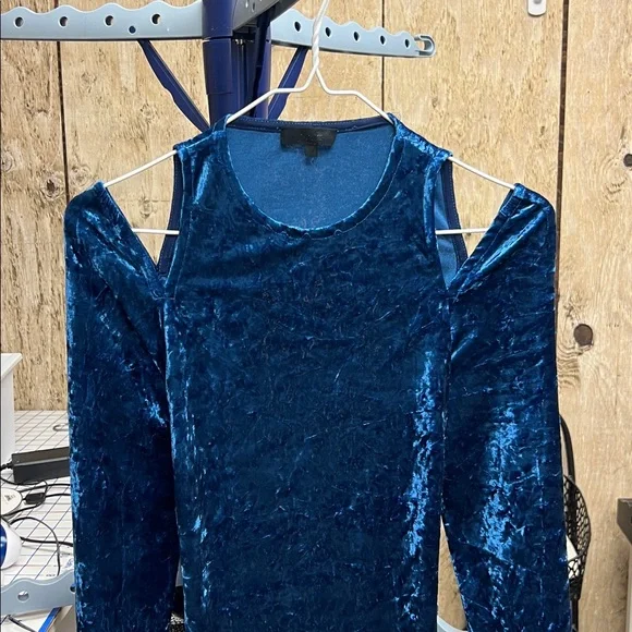 Revolve NWOT H:ours Midi Rea Dress size S - Picture 3 of 4